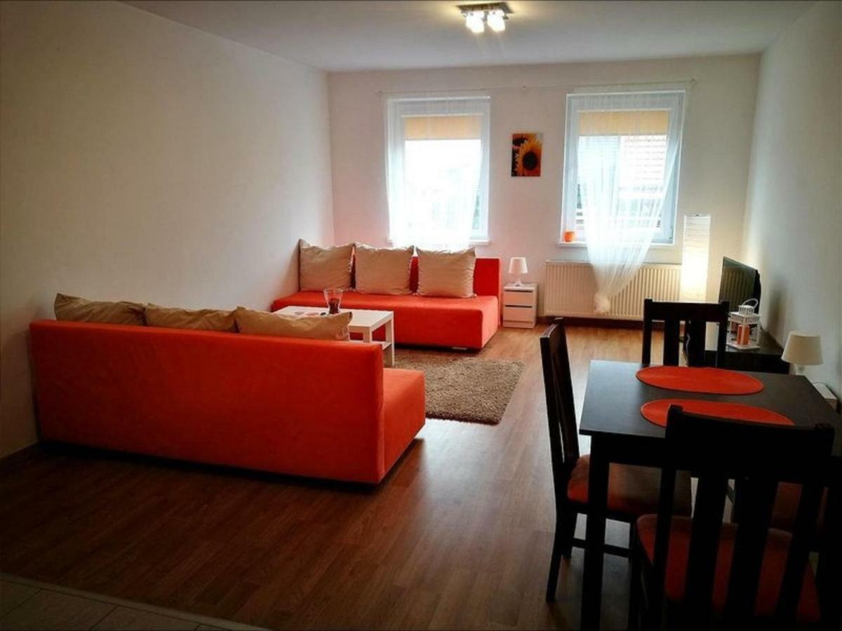 Apartamenty Miedzymorzem 库瑞尼卡慕斯卡 外观 照片